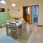 M274 - Marcelli, Comodo Quadrilocale Vista Mare Con Terrazzo דירה מרצ'לי