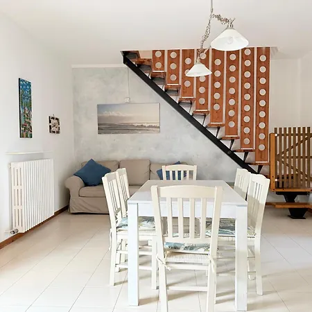 M274 - Marcelli, Comodo Quadrilocale Vista Mare Con Terrazzo