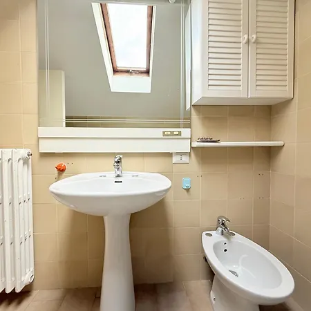 M274 - Marcelli, Comodo Quadrilocale Vista Mare Con Terrazzo