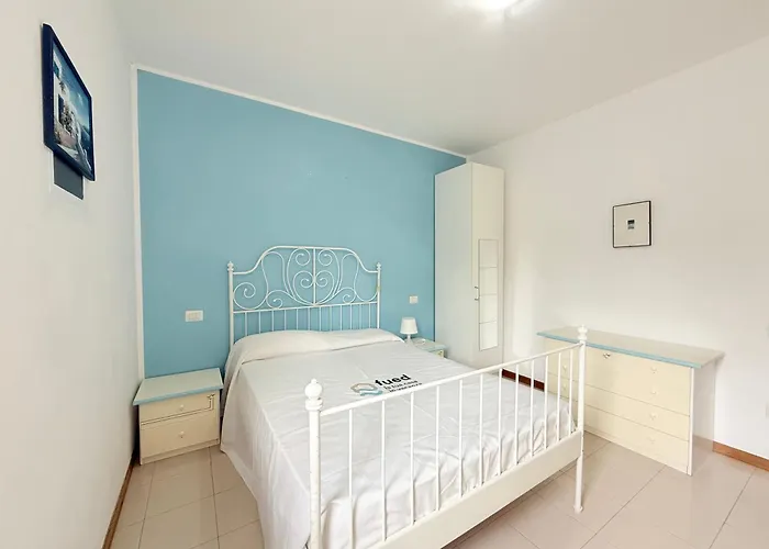 M274 - Marcelli, Comodo Quadrilocale Vista Mare Con Terrazzo