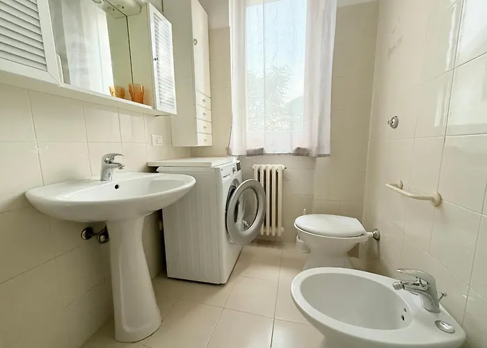 M274 - Marcelli, Comodo Quadrilocale Vista Mare Con Terrazzo * Marcelli