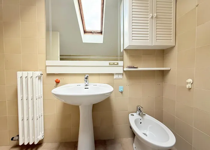 M274 - Marcelli, Comodo Quadrilocale Vista Mare Con Terrazzo